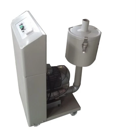 84plastic pallet vacuum loader3_